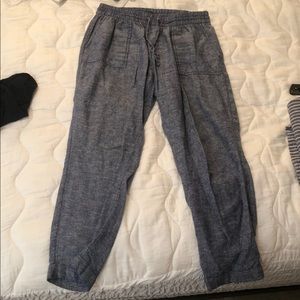 Women’s linen Capri pants